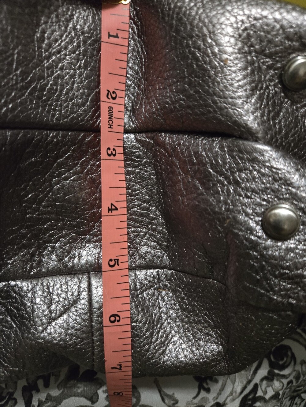 SUPER-soft Standout B. Makowsky Metallic Silver Toned Hobo Shoulder Bag. EUC - Picture 12 of 16